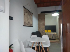 Caleros 8 Estudio - Apartamentos de la Parte Antigua de Cáceres